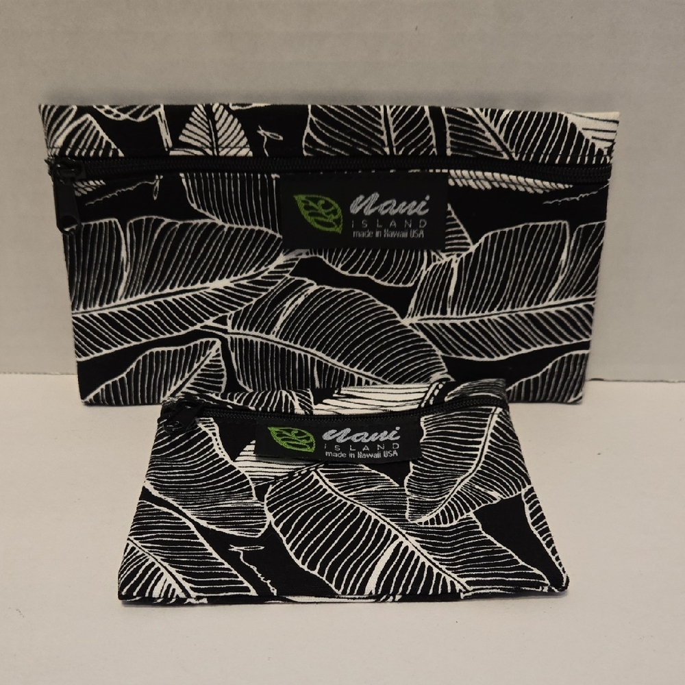 Nani Island Black and White Leaf Print Pouches (2) EUC 7"x4" & 4.75"x4"